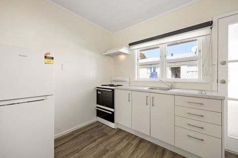 Photo of property in 52a Cameron Road, Hamilton East, Hamilton, 3216