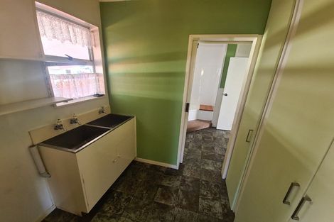 Photo of property in 27 Cobham Street, Levin, 5510