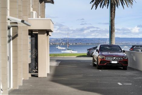 Photo of property in 2/21 The Mall, Mount Maunganui, 3116