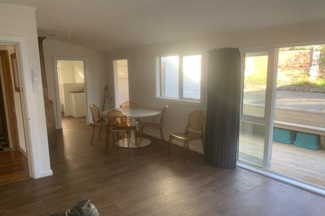 Photo of property in 37 Ara Paiwhenua, Tawa, Wellington, 5028