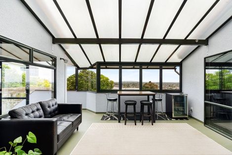 Photo of property in 89a Churchill Drive, Taradale, Napier, 4112