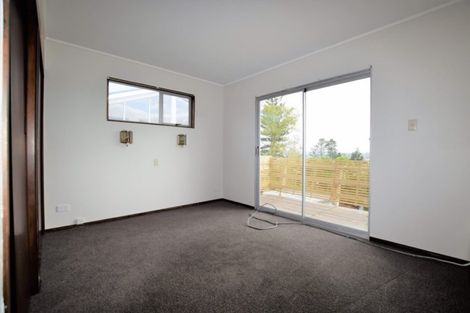 Photo of property in 62 Royal Road, Massey, Auckland, 0614