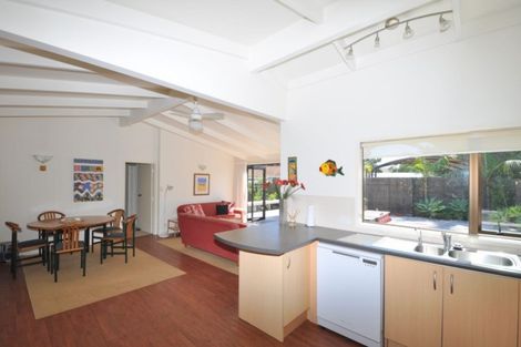 Photo of property in 4 Monarch Grove, Pauanui, Hikuai, 3579