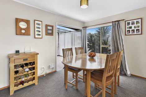 Photo of property in 104 Hillcrest Road, Papatoetoe, Auckland, 2025