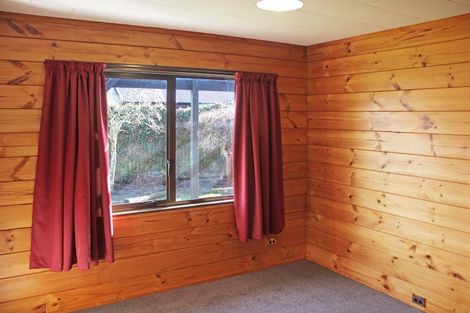 Photo of property in 74 Aorangi Road, Bryndwr, Christchurch, 8053