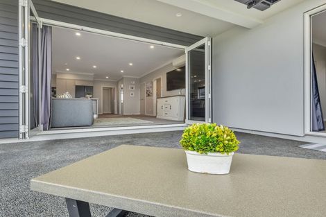 Photo of property in 22 Kaituna Place, Te Awa, Napier, 4110