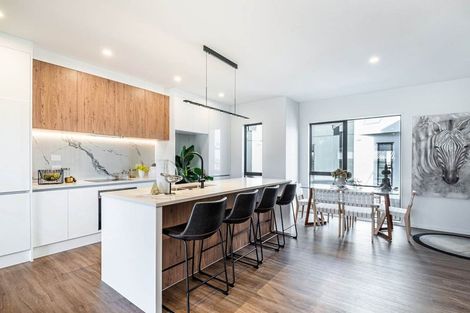 Photo of property in 18 Mina Way, Browns Bay, Auckland, 0630