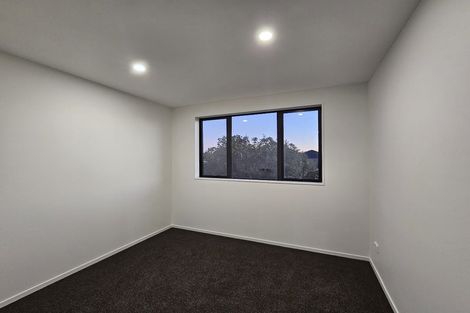 Photo of property in 8 Lewis Road, Pakuranga, Auckland, 2010
