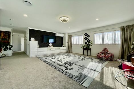 Photo of property in 19 Mason Street, New Lynn, Auckland, 0600