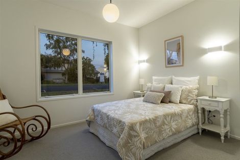 Photo of property in 76 Edgecumbe Road, Tauranga, 3110