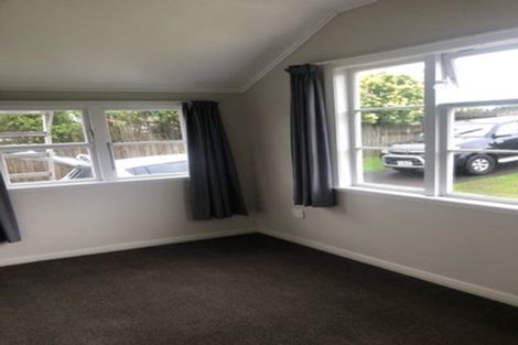 Photo of property in 192 Rathgar Road, Henderson, Auckland, 0610