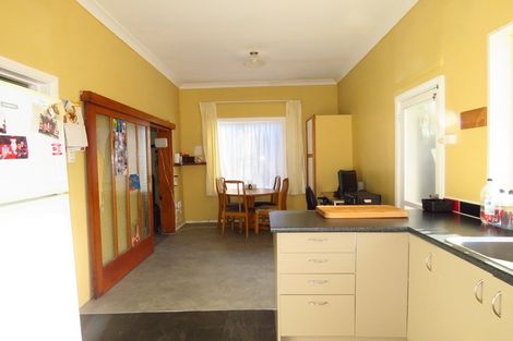 Photo of property in 87 Peel Street, Westport, 7825