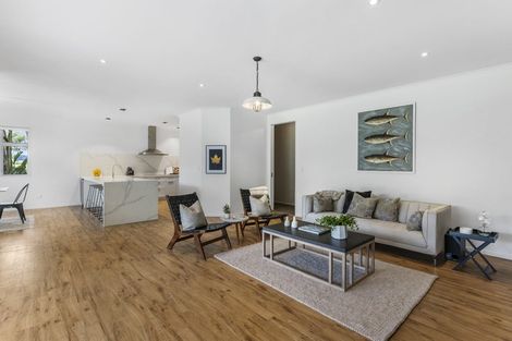 Photo of property in 300 Glenbrook Beach Road, Glenbrook, Waiuku, 2681