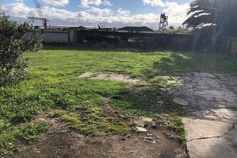 Photo of property in 18 Cambridge Terrace, Papatoetoe, Auckland, 2025