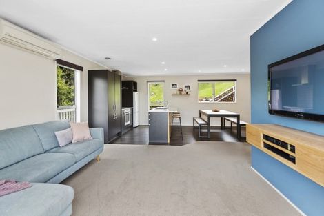 Photo of property in 17 The Sounding, Whitby, Porirua, 5024