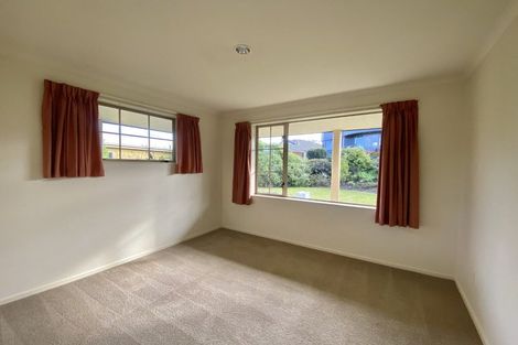 Photo of property in 10 Coutts Place, Mapua, 7005