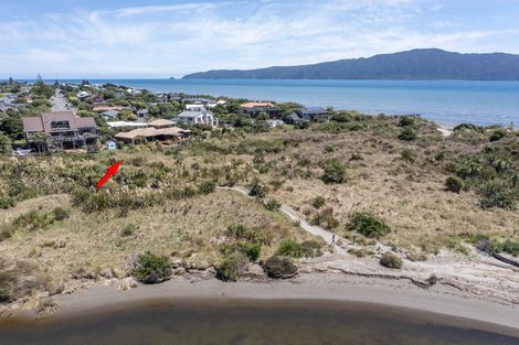 Photo of property in 263 Manly Street, Paraparaumu Beach, Paraparaumu, 5032