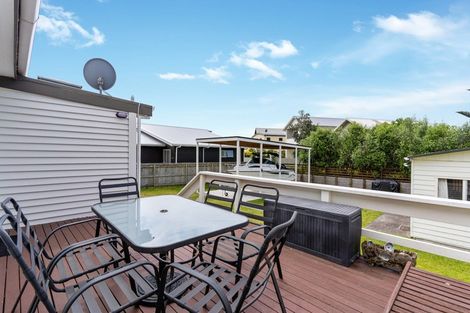 Photo of property in 312 Ocean Road, Whangamata, 3620