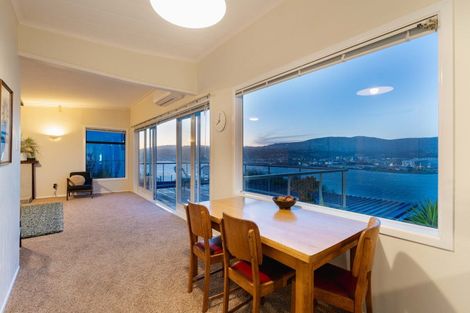 Photo of property in 93 Doon Street, Vauxhall, Dunedin, 9013