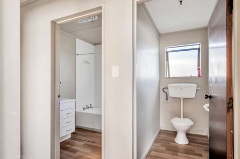 Photo of property in 2 Birch Place, Aramoho, Whanganui, 4500