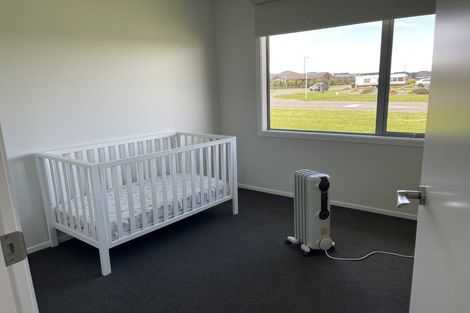 Photo of property in 8 Sunrise Drive, Seaward Bush, Invercargill, 9812