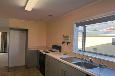 Photo of property in 2 Winslow Place, Levin, 5510