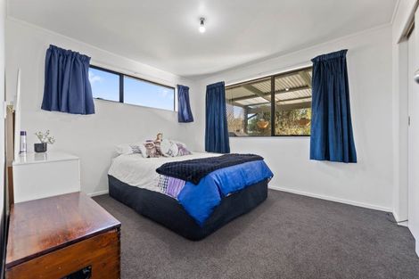 Photo of property in 11 Glengarry Place, Hilltop, Taupo, 3330