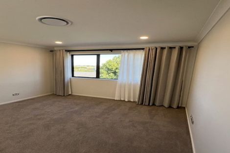 Photo of property in 35 Ksenia Drive, Flat Bush, Auckland, 2019