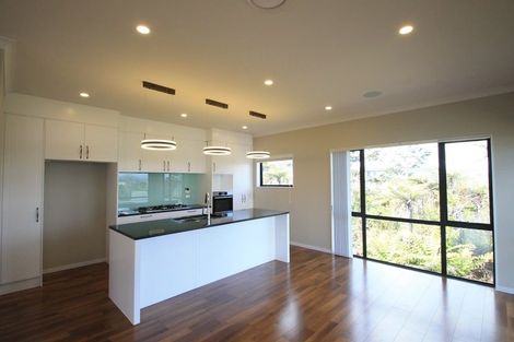 Photo of property in 14 Vazey Way, Hobsonville, Auckland, 0618
