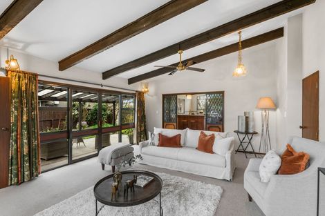 Photo of property in 30 Kingham Place, Avonhead, Christchurch, 8042