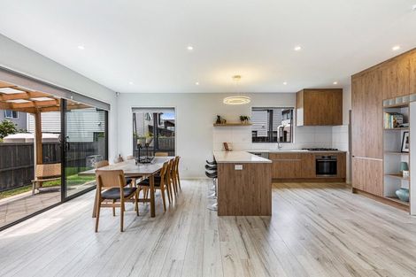 Photo of property in 9 Kearns Drive, Hobsonville, Auckland, 0616