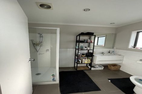 Photo of property in 77a Isabella Drive, Pukekohe, 2120