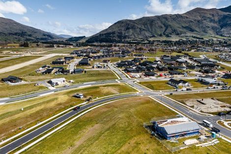 Photo of property in 42 Doug Ledgerwood Drive, Wanaka, 9305