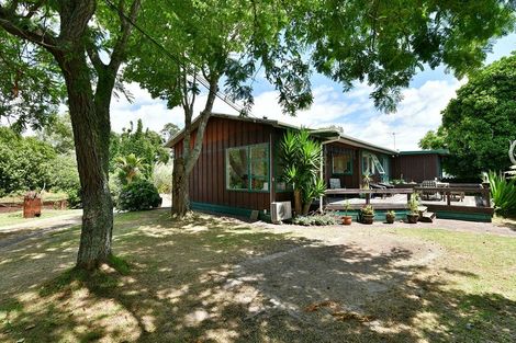 Photo of property in 119 Awaroa Road, Helensville, 0800