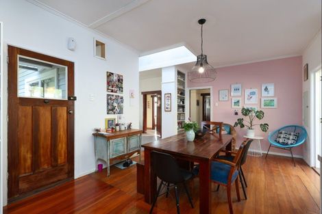 Photo of property in 177 Tasman Street, Nelson, 7010
