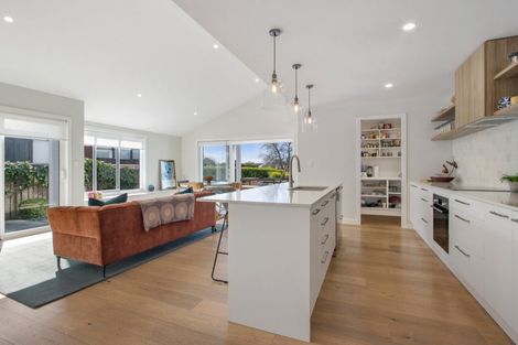 Photo of property in 5 Vesey Drive, Katikati, 3129