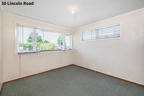 Photo of property in 30 Lincoln Road, Henderson, Auckland, 0610