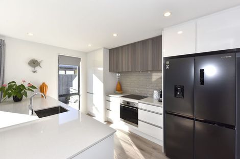 Photo of property in 12 Croydon Street, Woodend, 7610