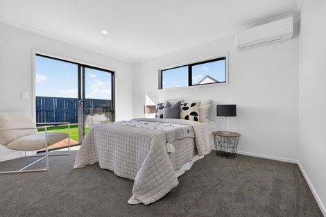 Photo of property in 18 Tiroake Street, Ruakura, Hamilton, 3214