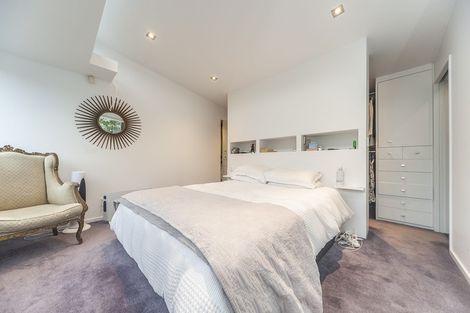 Photo of property in 64 Ranui Crescent, Khandallah, Wellington, 6035