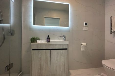 Photo of property in 7/11 Celeste Place, Totara Vale, Auckland, 0627