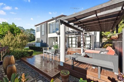 Photo of property in 45b Onewa Road, Northcote, Auckland, 0627