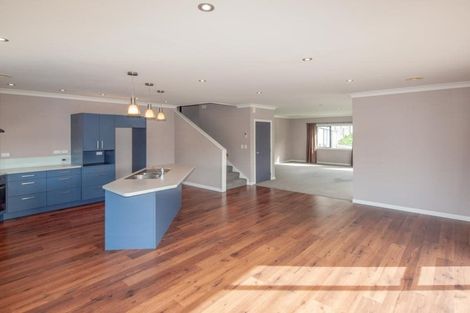 Photo of property in 20 Wantwood Grove, Churton Park, Wellington, 6037