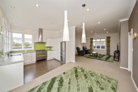 Photo of property in 30 Puriri Street, Hawera, 4610