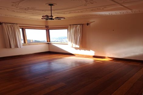 Photo of property in 13 Highbury Crescent, Highbury, Wellington, 6012