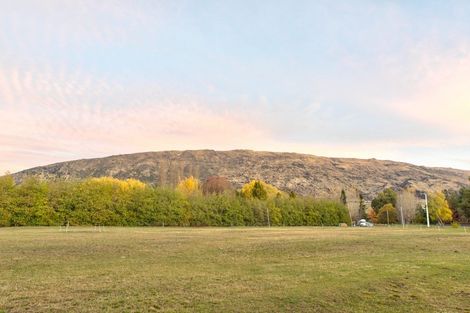 Photo of property in 150 Faulks Road, Wanaka, 9382