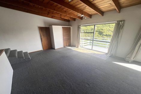 Photo of property in 94 Karepa Street, Brooklyn, Wellington, 6021