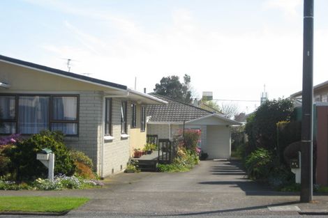 Photo of property in 1 Bulteel Street, New Plymouth, 4310