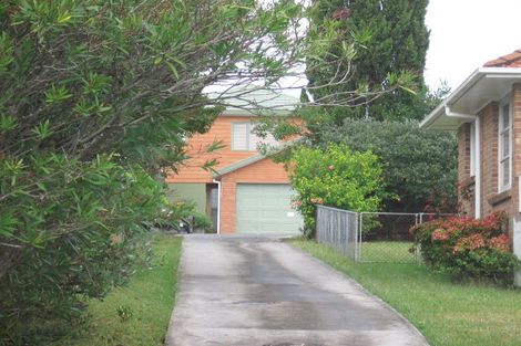 Photo of property in 8 Dolbear Street, Titirangi, Auckland, 0604