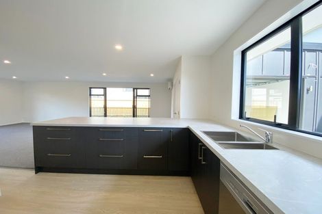 Photo of property in 2/15 Rawhiti Avenue, New Brighton, Christchurch, 8083